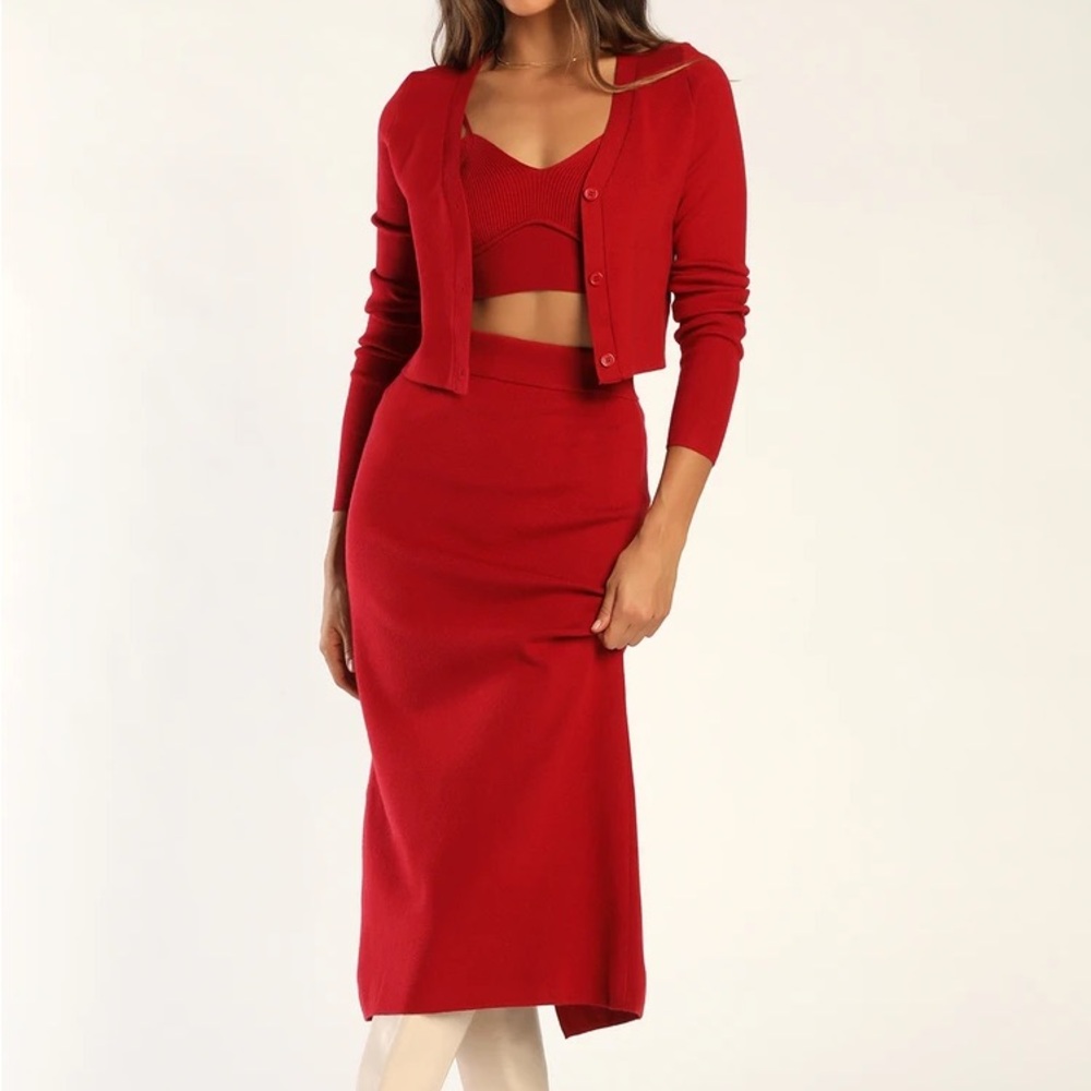 Lulus 3 piece sweater set.